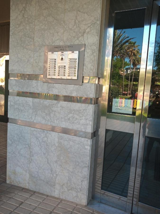 Fuengirola , Beach, Centre ,Balcony With Seaview, For 4 Persons Extérieur photo